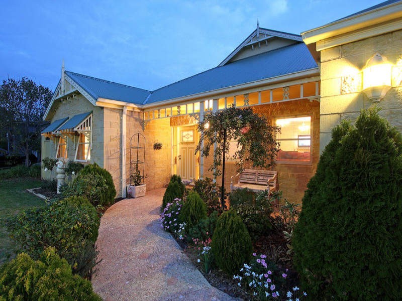 39 Marriott Drive, Mount Martha VIC 3934