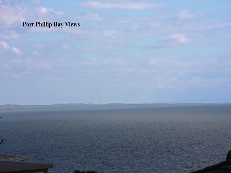 16 Barrow Street, Mount Martha VIC 3934