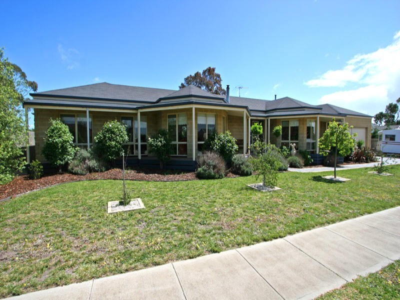 75 Balcombe Drive, Mount Martha VIC 3934