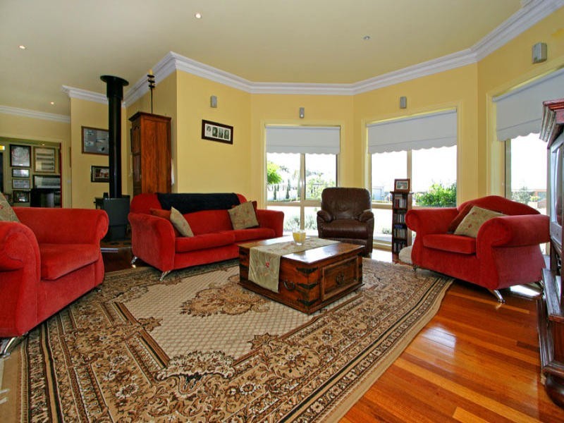 75 Balcombe Drive, Mount Martha VIC 3934