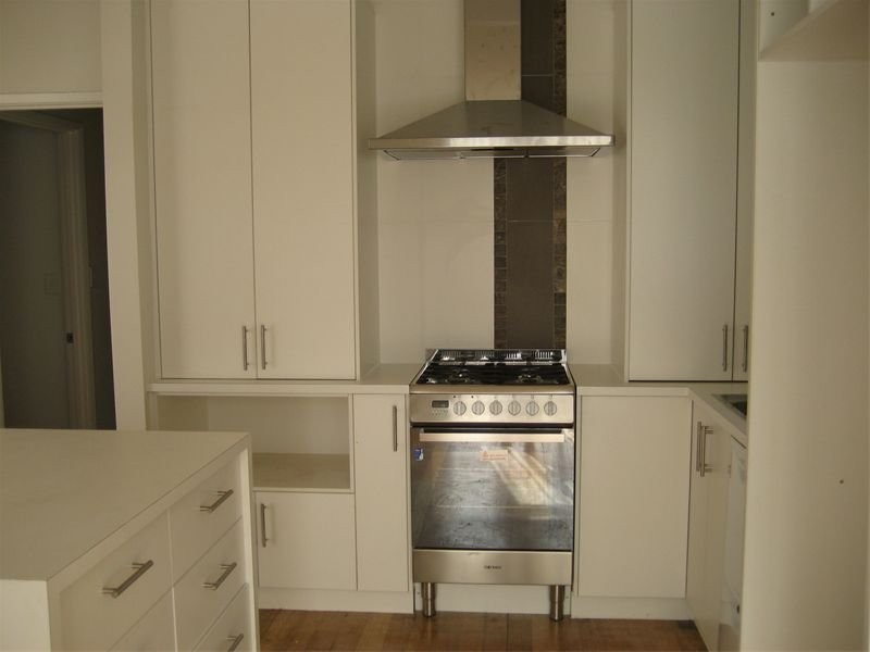 81 Bay Road, Mount Martha VIC 3934