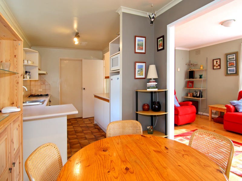 77 Richardson Drive, Mornington VIC 3931