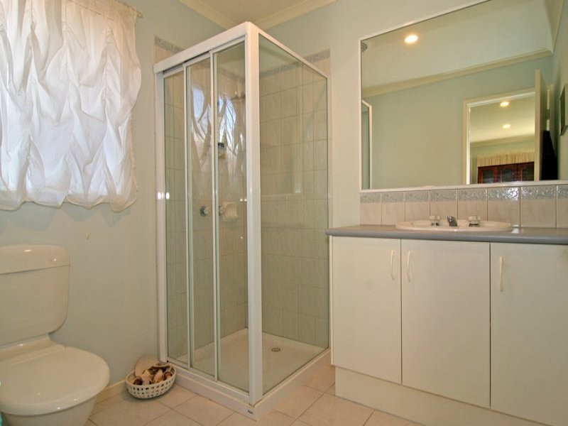 16 Palm Tree Court, Safety Beach VIC 3936