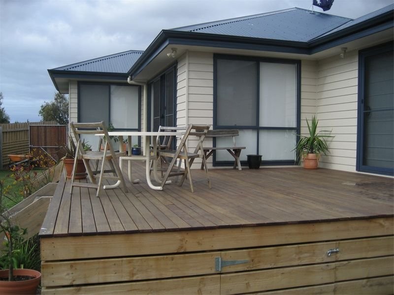 2 Maple View Court, Mount Martha VIC 3934