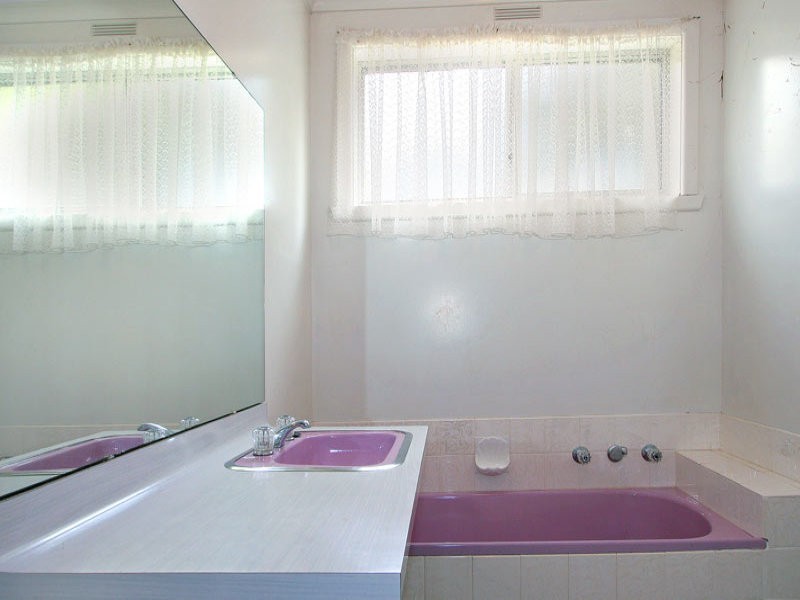 99 Bellbird Road, Mount Eliza VIC 3930