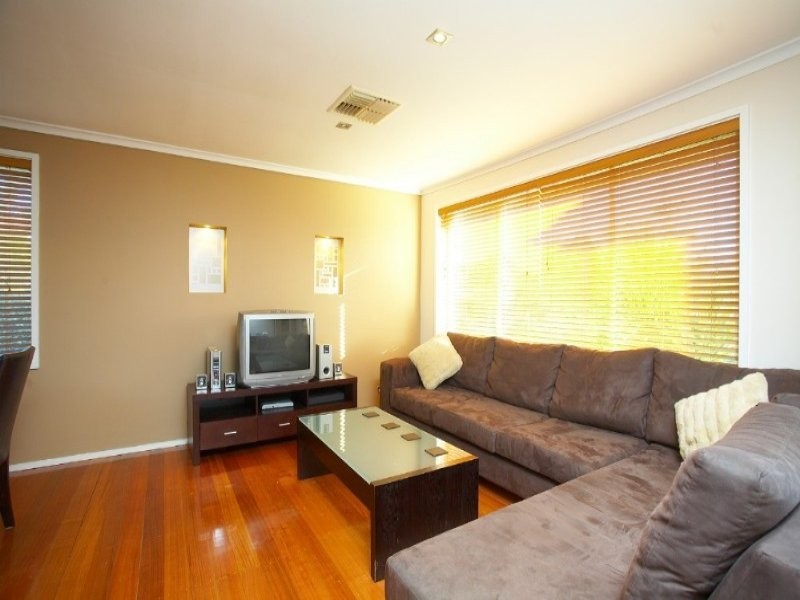 20 Kentwood Road, Macleod VIC 3085