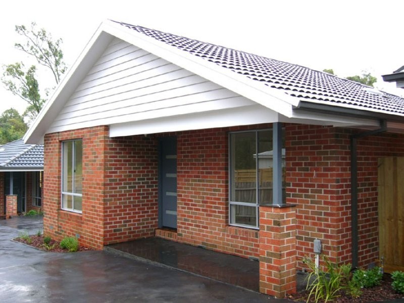 2/11 Richards Ave, Watsonia VIC 3087