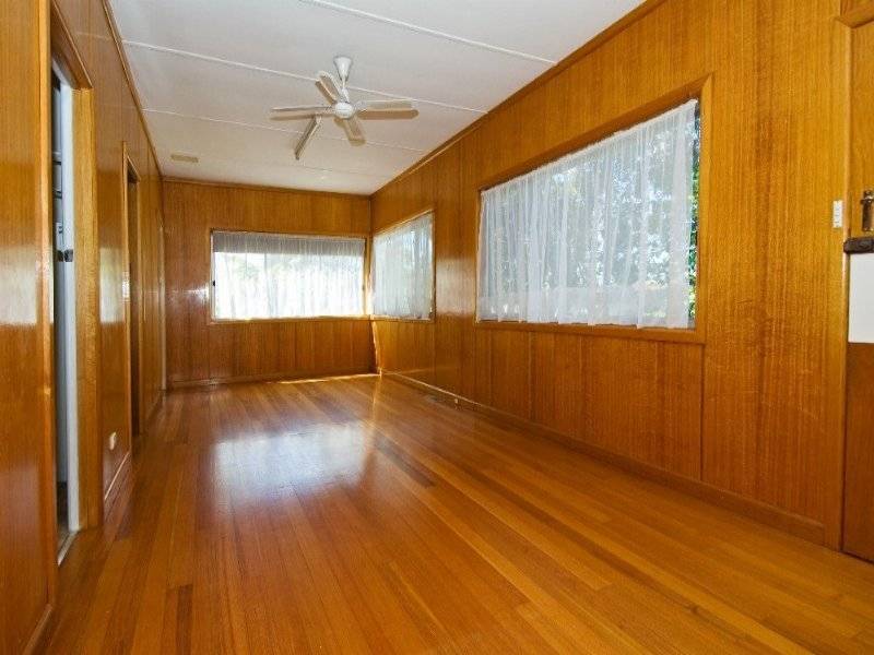 16 Morwell Ave, Watsonia VIC 3087