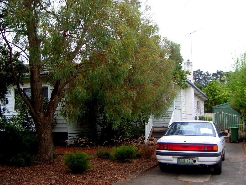 38 Princes St, Watsonia VIC 3087