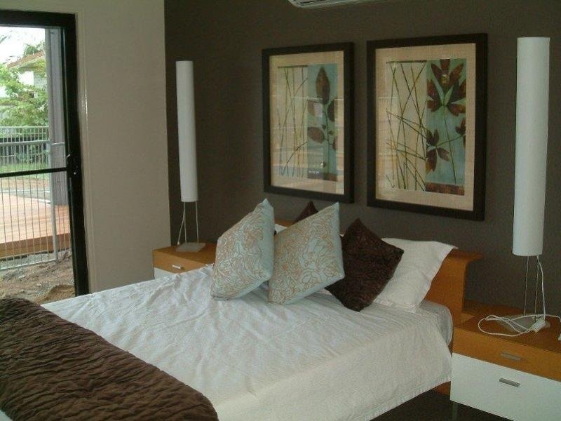 2/5 Gordon Street, Hervey Bay QLD 4655