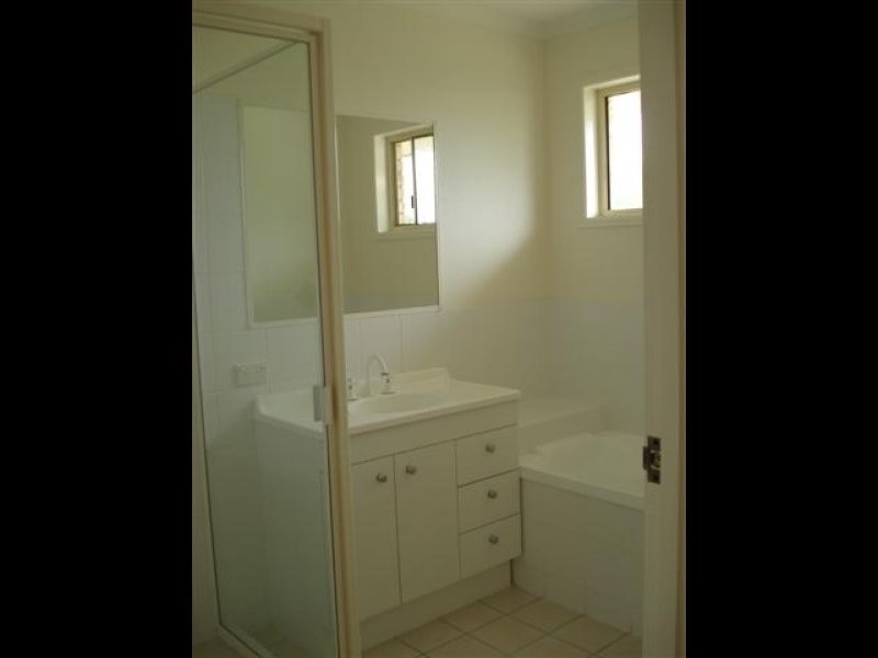 86 Crawford Drive, Hervey Bay QLD 4655