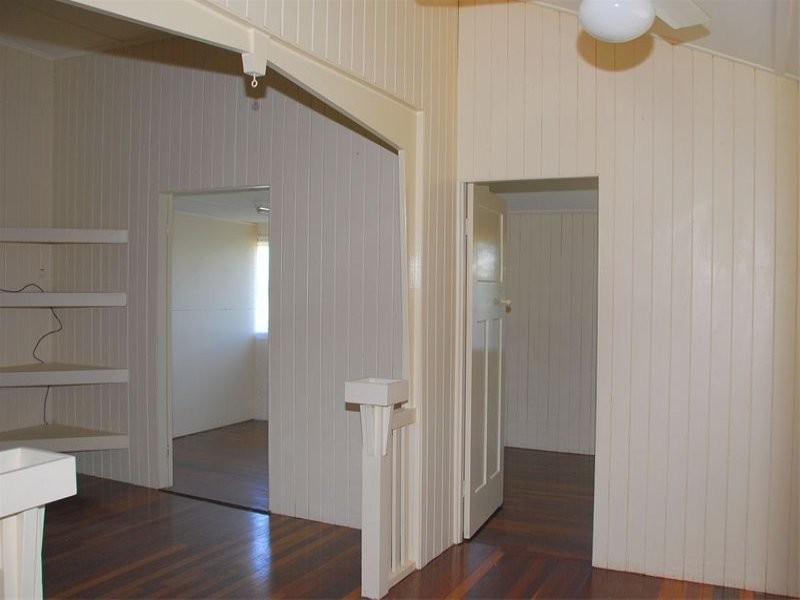 20 Beach Road, Pialba QLD 4655