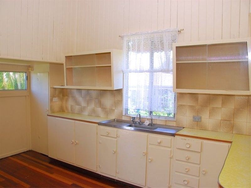 20 Beach Road, Pialba QLD 4655