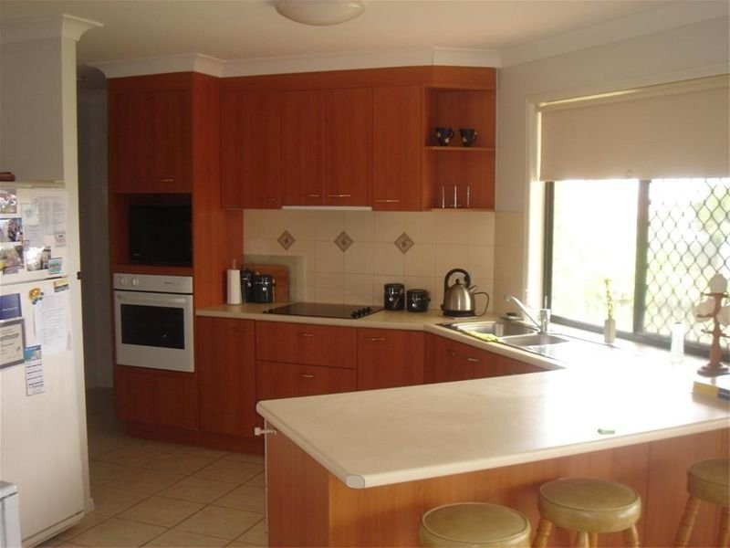 15 Rathdowne Court, Urraween QLD 4655