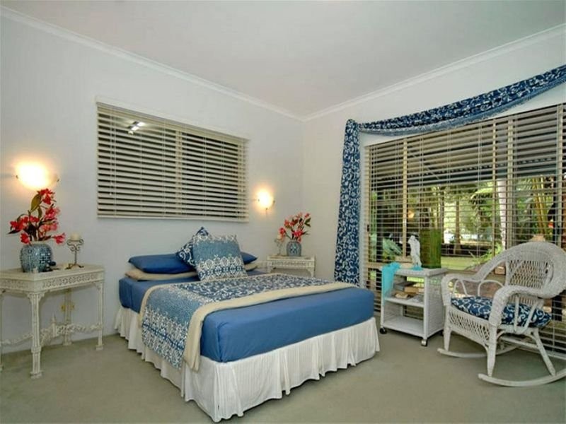 18 Pristine Place, Dundowran Beach QLD 4655