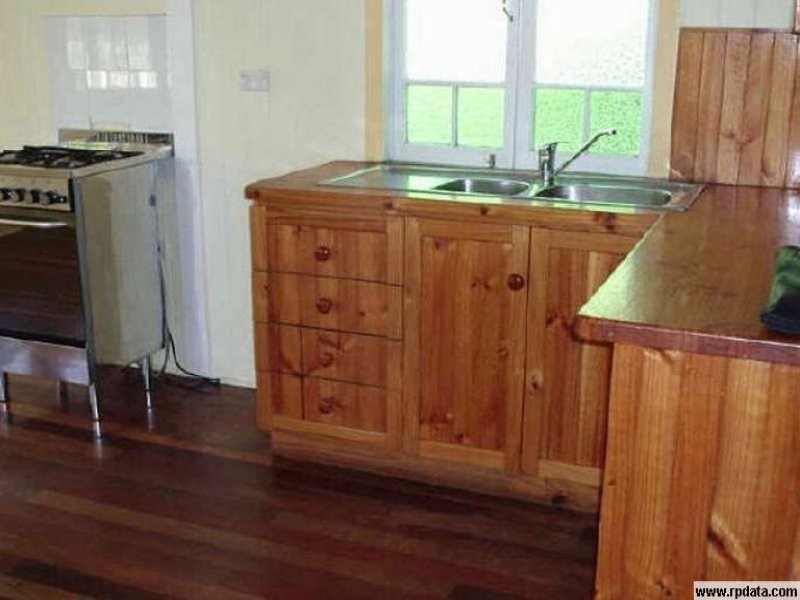 247 Torquay Terrace, Torquay QLD 4655