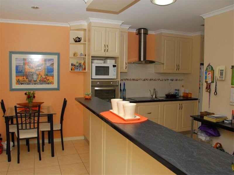 1 Frangipanni Avenue, Kawungan QLD 4655