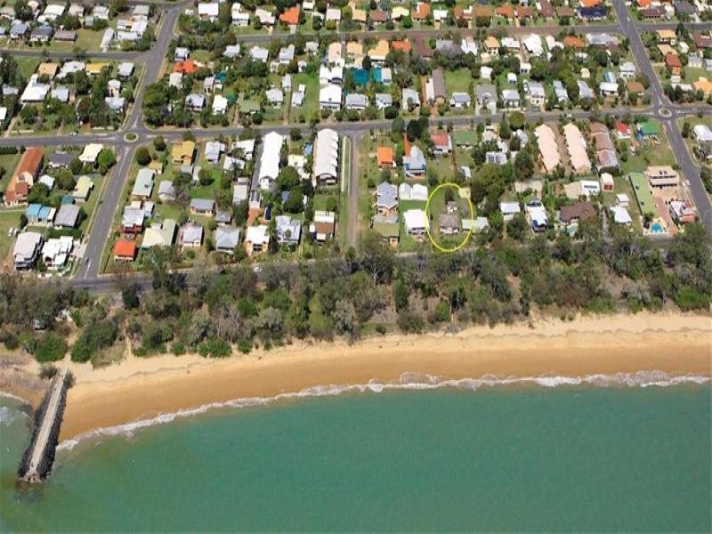 527 Esplanade, Urangan QLD 4655