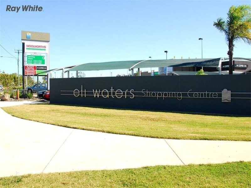 42 Bowerbird Avenue, Eli Waters QLD 4655