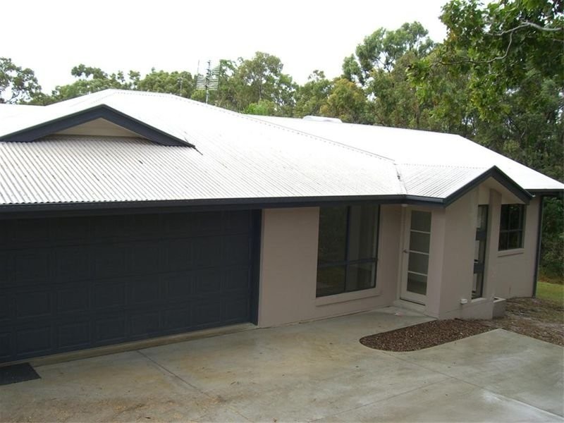 12 Barry Street, Torquay QLD 4655