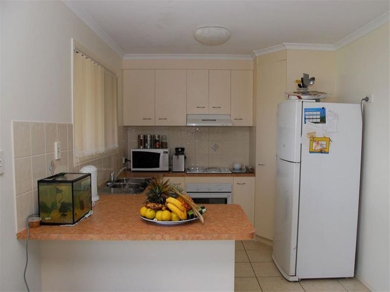 22 Murphy Street, Point Vernon QLD 4655