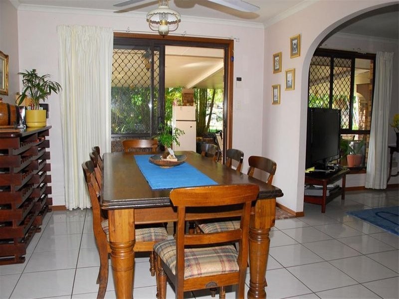 34 Orchid Avenue, Urangan QLD 4655