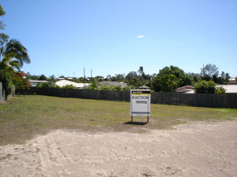 11 Haydn Dr, Hervey Bay QLD 4655