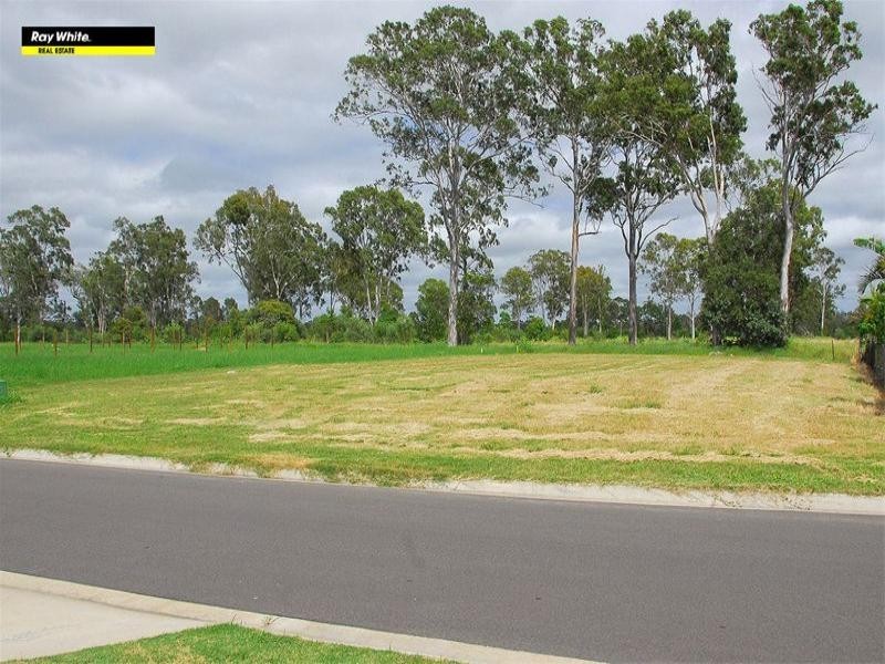 54 Tree View Road, Hervey Bay QLD 4655