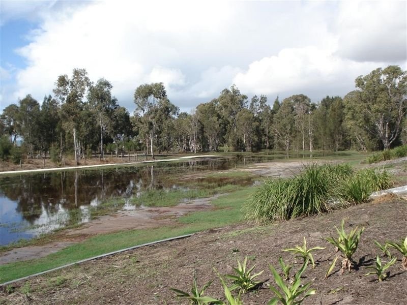 8 Sandcastle Circuit, Burrum Heads QLD 4659