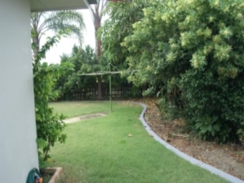 75 CUNNINGHAM STREET, Urangan QLD 4655