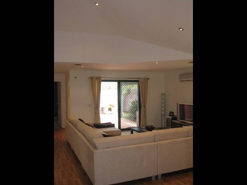 3 Brecon Nook, Craigieburn VIC 3064