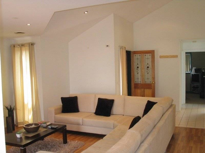 3 Brecon Nook, Craigieburn VIC 3064