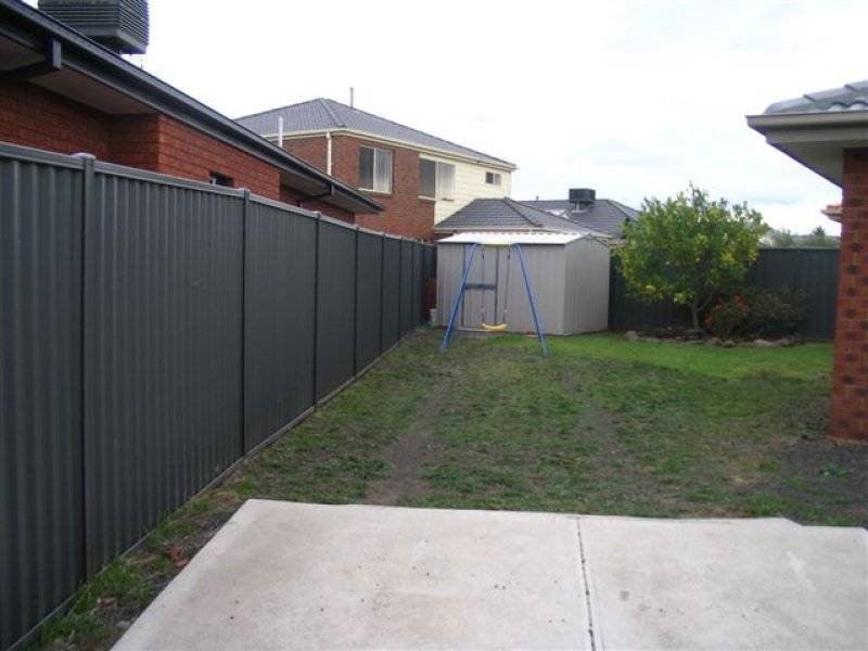 1 Banstead Nook, Craigieburn VIC 3064