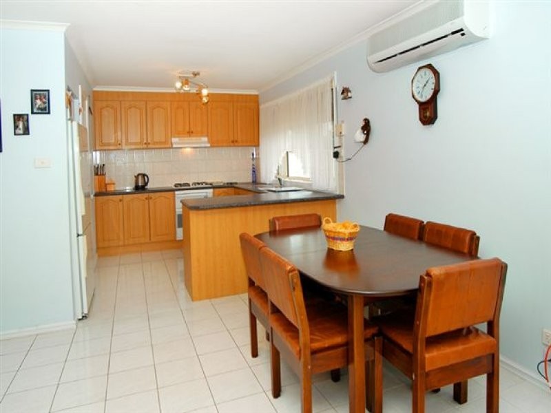 72 Willmott Drive, Craigieburn VIC 3064