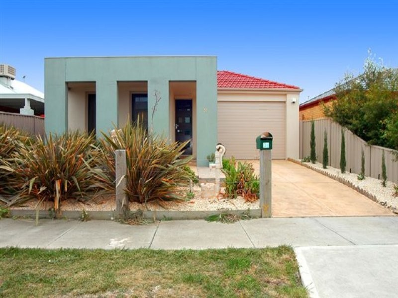 38 Liverpool Circuit, Craigieburn VIC 3064