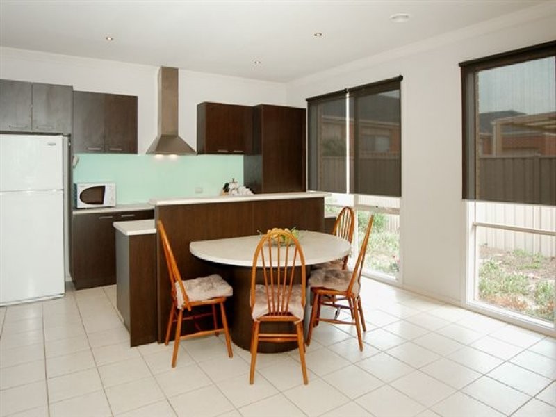 38 Liverpool Circuit, Craigieburn VIC 3064