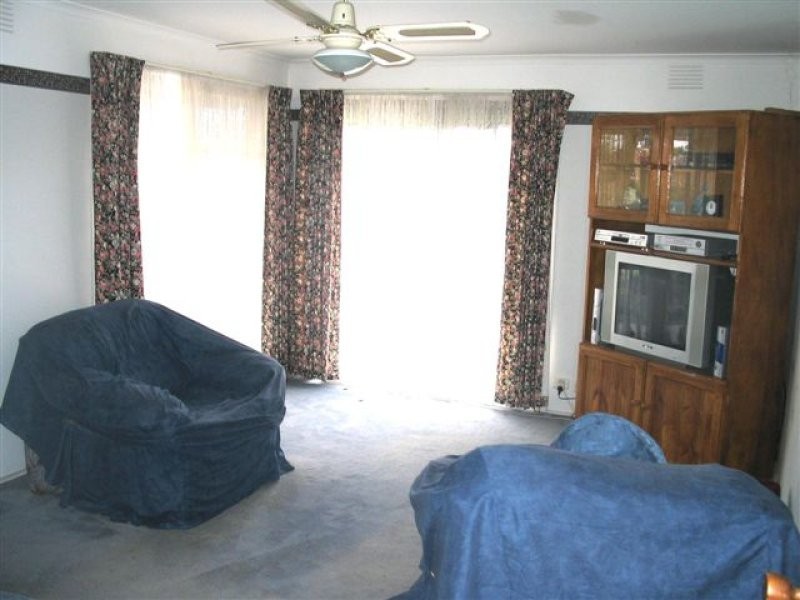 96 Langdon Crescent, Craigieburn VIC 3064