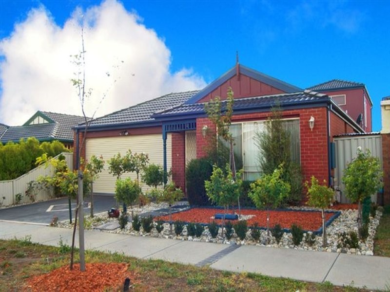 64 Mulberry Pass, Craigieburn VIC 3064