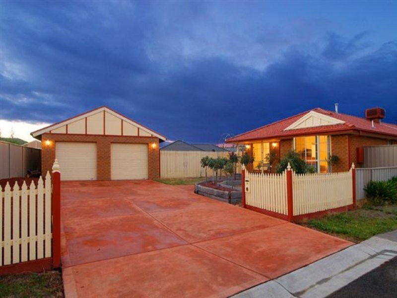 15 Goulburn Way, Craigieburn VIC 3064
