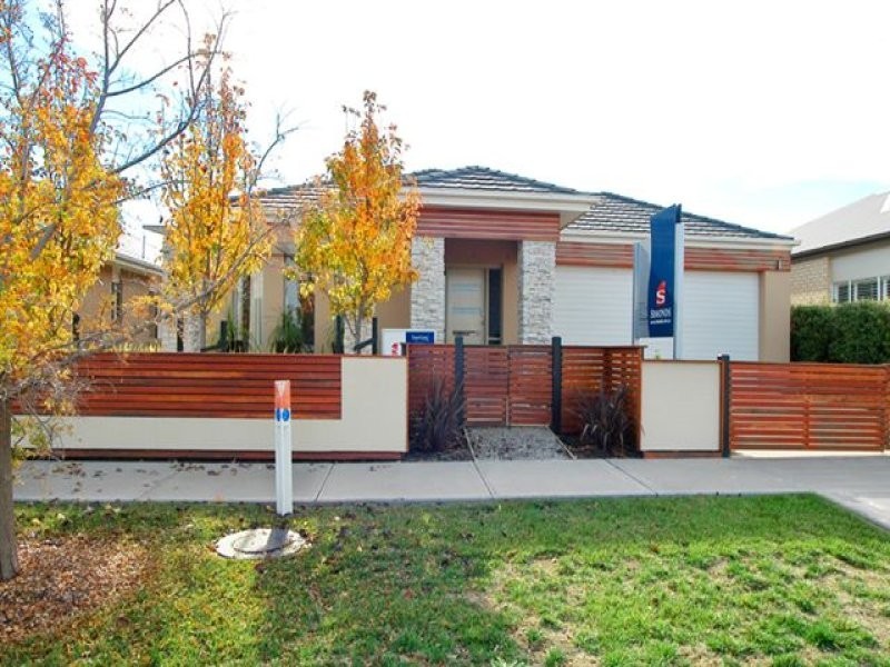 15 Grosvenor Square, Craigieburn VIC 3064