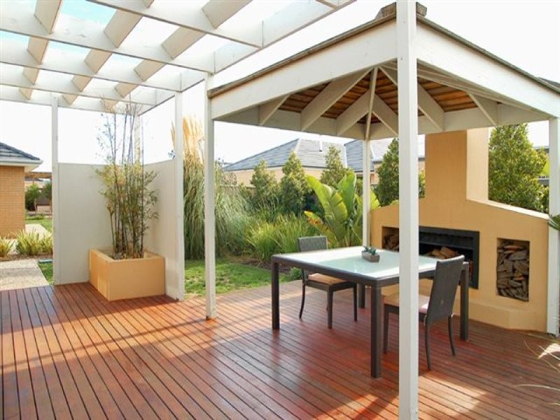 15 Grosvenor Square, Craigieburn VIC 3064
