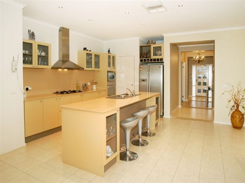 3 Whitby Place, Craigieburn VIC 3064