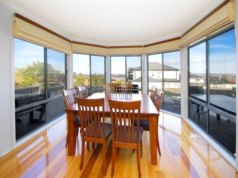 51 Excelsior Heights, Craigieburn VIC 3064