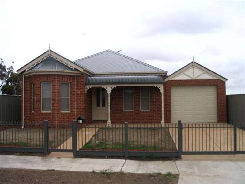 22 Westerfolds Loop, Craigieburn VIC 3064