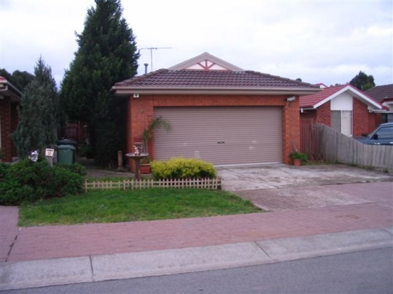 10 Brecon Nook, Craigieburn VIC 3064