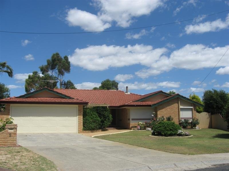 5 Kestral Court, High Wycombe WA 6057