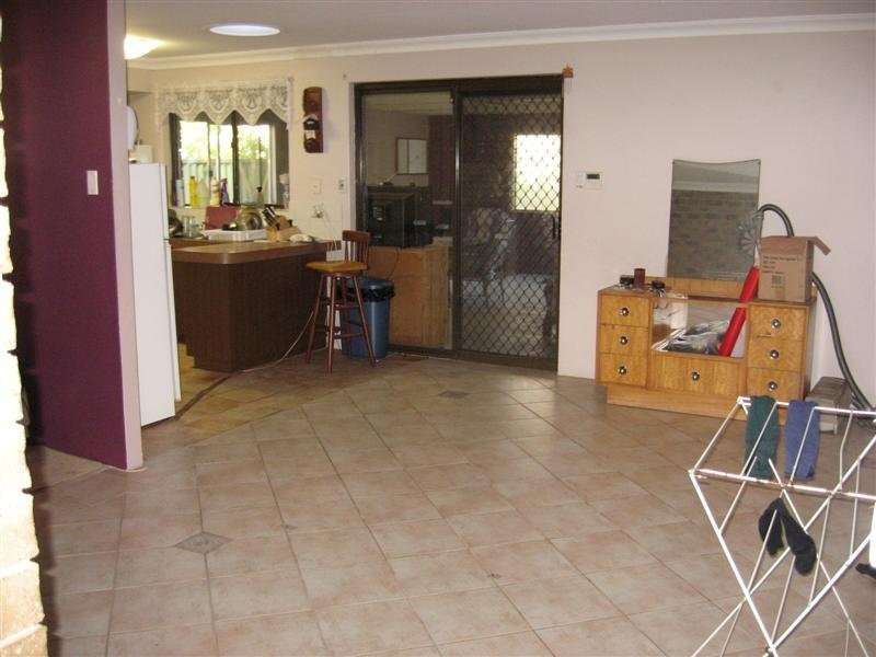 12 Bradley Way, High Wycombe WA 6057