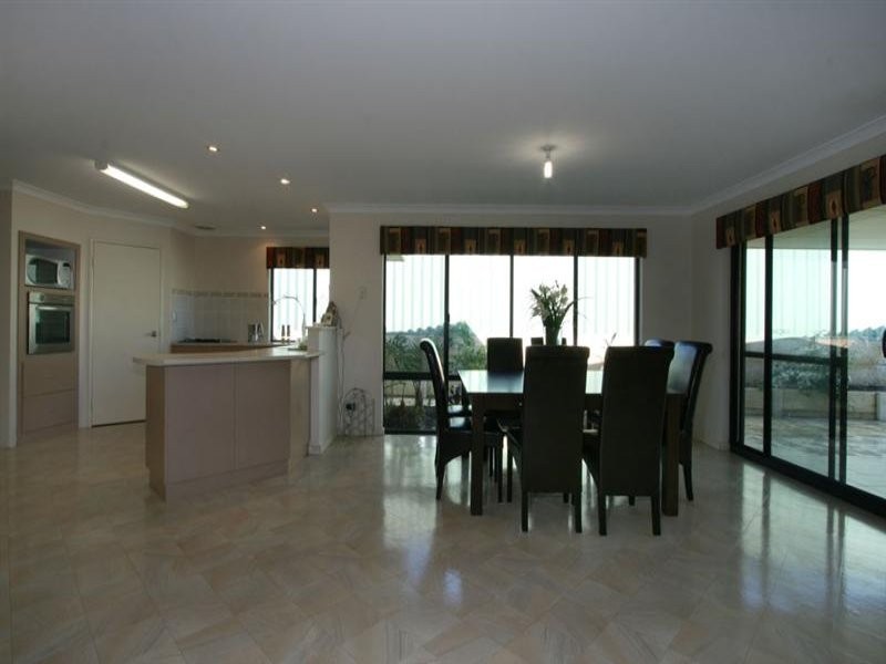 58 Benson Way, High Wycombe WA 6057