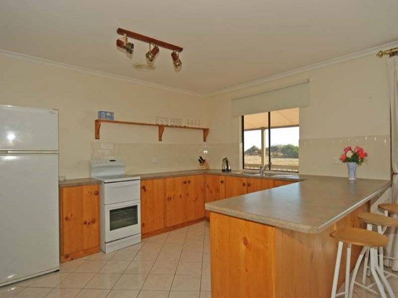 419 Esplanade, Moana SA 5169