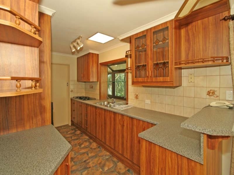 94 Carbenet Drive, Hackham SA 5163